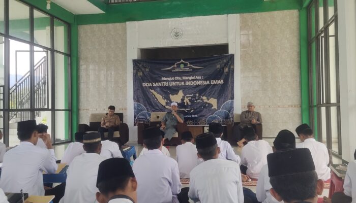 Dukung Visi Indonesia Emas, Ponpes Darussalamah Gelar Doa dan Tausiah Inspiratif