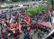 Bukan Buruh yang Rusuh! Pelajar & Anarko Ketahuan Jadi Biang Onar di DPR