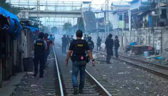 Perlawanan di Jalur Rel Kampung Bahari, BNN-Polri Tetap Sukses Tangkap 9 Tersangka Narkoba