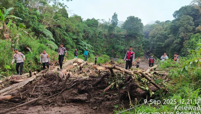 Polres Nagekeo Bantu Korban Banjir Mauponggo dengan Sinergi Maksimal