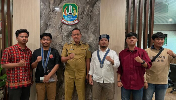 Wali Kota Bekasi Terima Audiensi GMKI: Bahas Guru Agama dan Ruang Demokrasi
