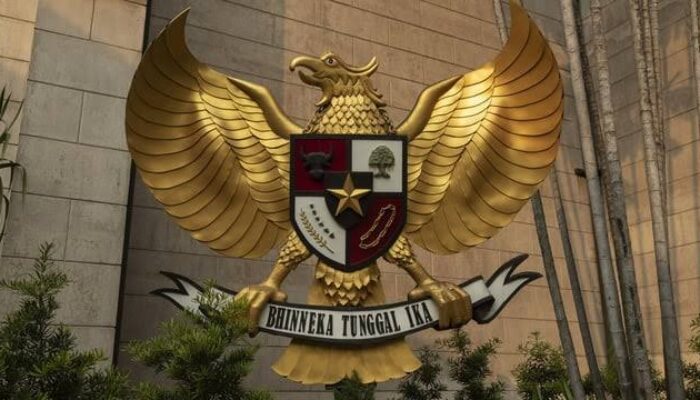 Pancasila di Tengah Arus Ideologi Global: Relevan dan Sakti?