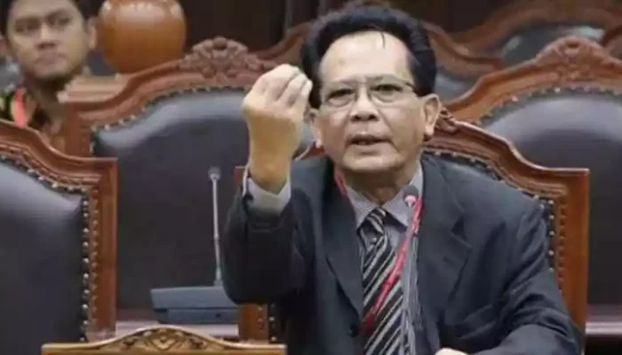 Pakar Hukum Unpad Tekankan Perbedaan Polisi dan Militer di Hadapan MK