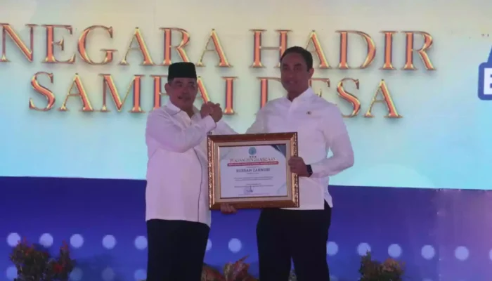 Sinergi APKASI dan BNN RI, Bupati Lahat Terima Penghargaan dalam Deklarasi Indonesia Bersinar